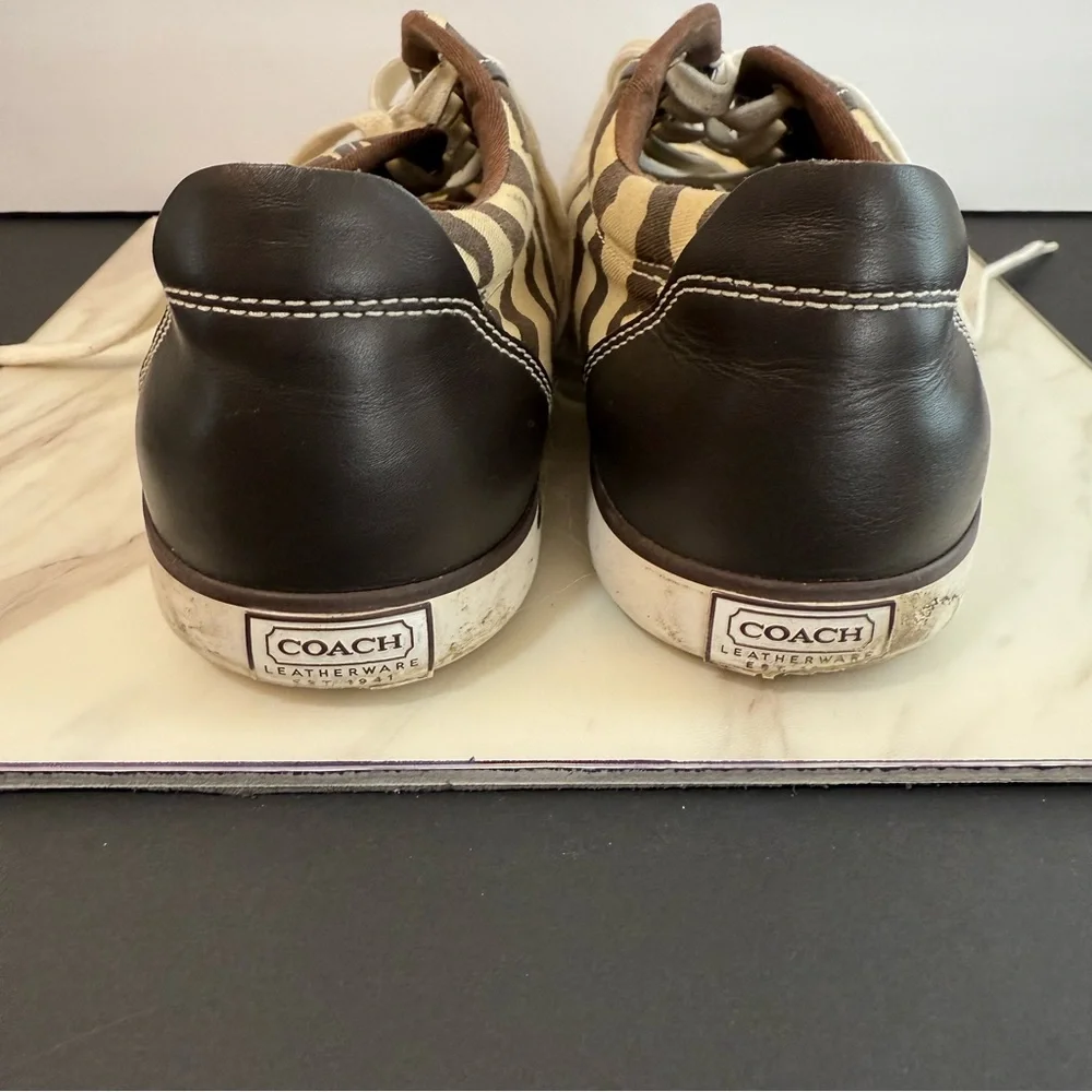 Coach Brown and Cream Zigzag Chevron Sneakers Sz 9